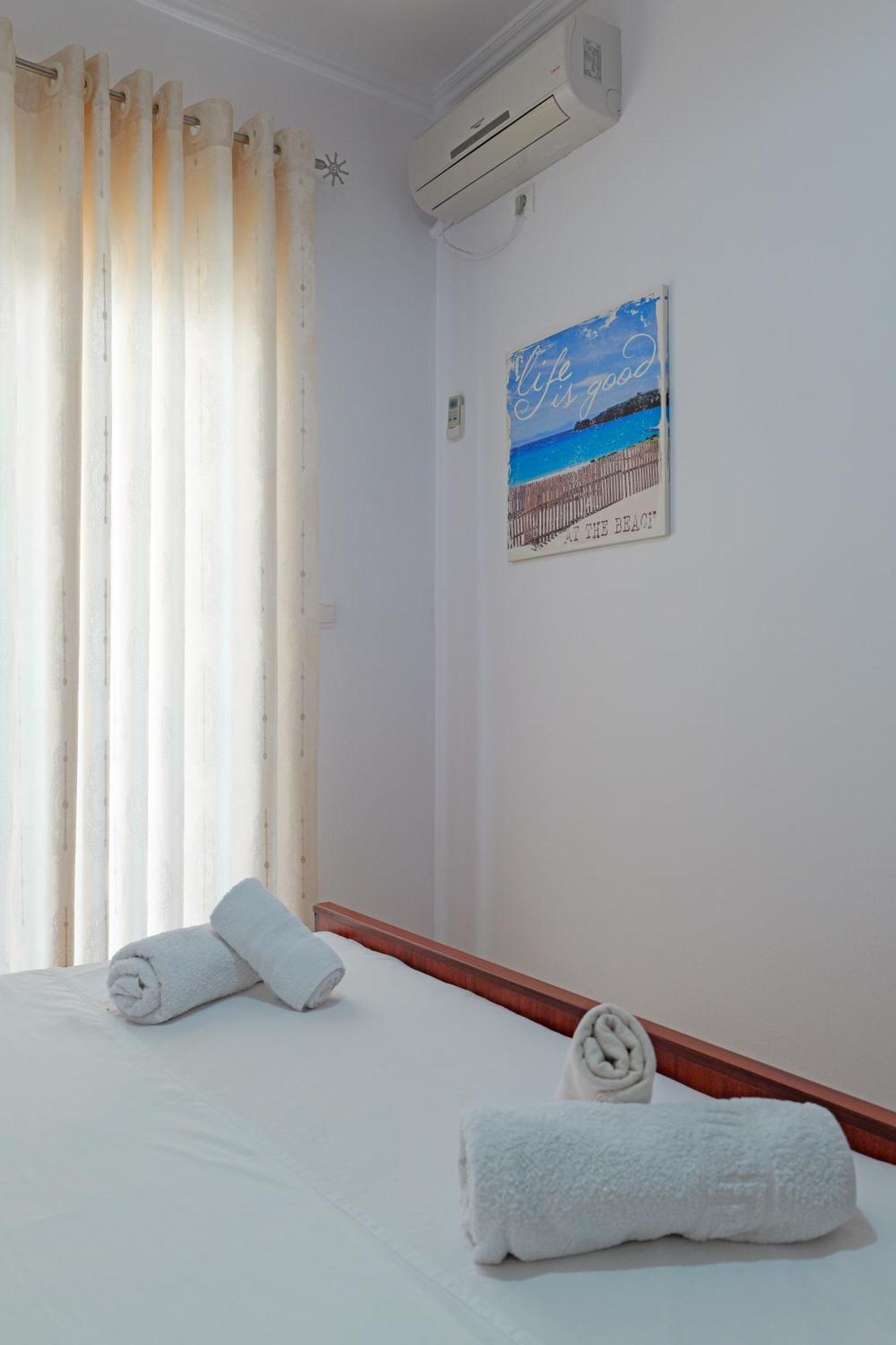Guesthouse Moonlight Downtown Ksamil Buitenkant foto